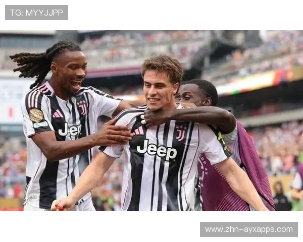 尤文老将的稳重真是宝贵,全队靠他镇住,尤文新任主帅 尤文老将的稳重真是宝贵,全队靠他镇住,尤文新任主帅